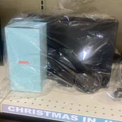 Zeus Gaming Laptop With Onn Speaker Included