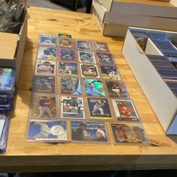 Baseball Cards Past & Present (23) Cards