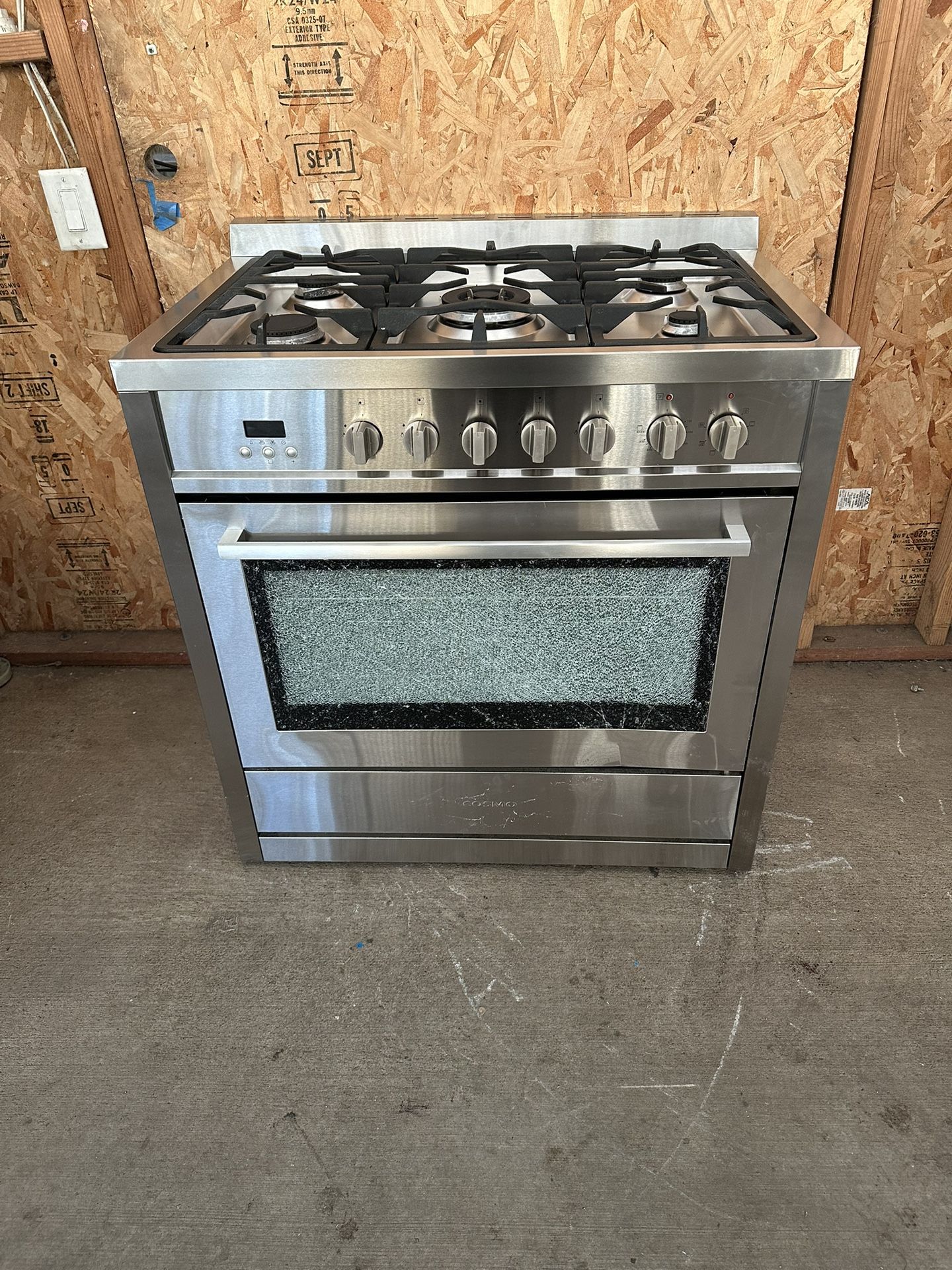 Cosmo-gas-and-electric-range