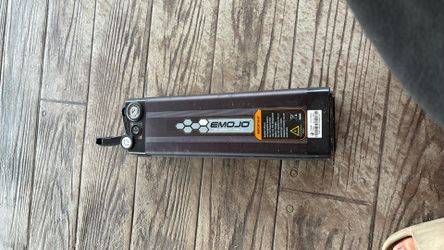 Emojo energy cell battery
