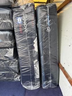 Mattress Sale  - LIKE NEW! Delivery Available