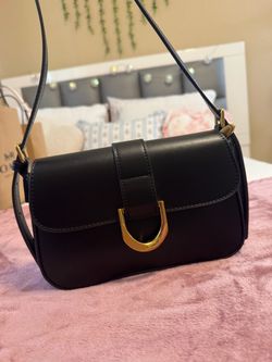 Shoulder purse