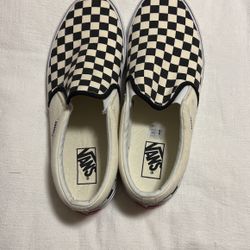  New Checkered Vans Slip On 