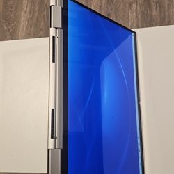 Dell Inspiron 7706 2n1 