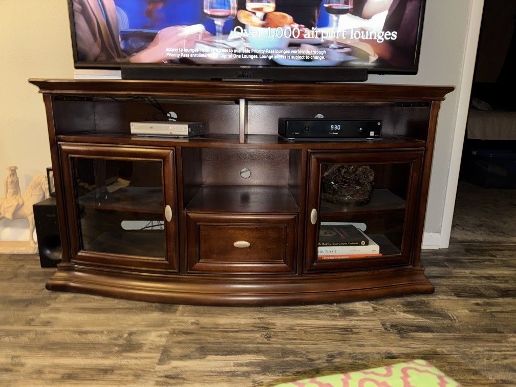 TV Console
