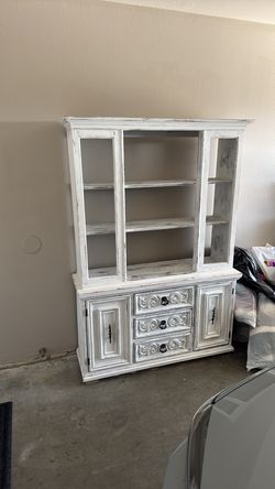 Decorative furniture display