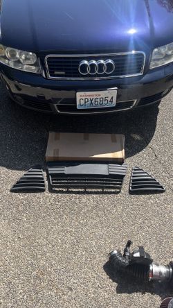 Ford Focus SE Front Grill