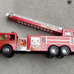 Tonka Truck Fire Trucks (2) (Parts)