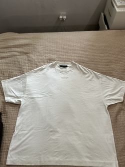 Fear of God Essentials Tee Cloud Dancer (FW23)