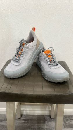 Running shoes