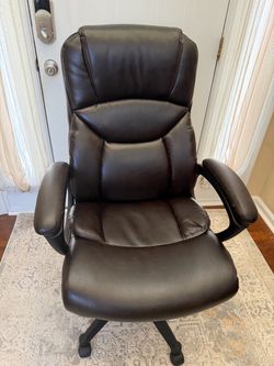 Realspace® Fennington Bonded Leather High-Back Chair, Brown/Black