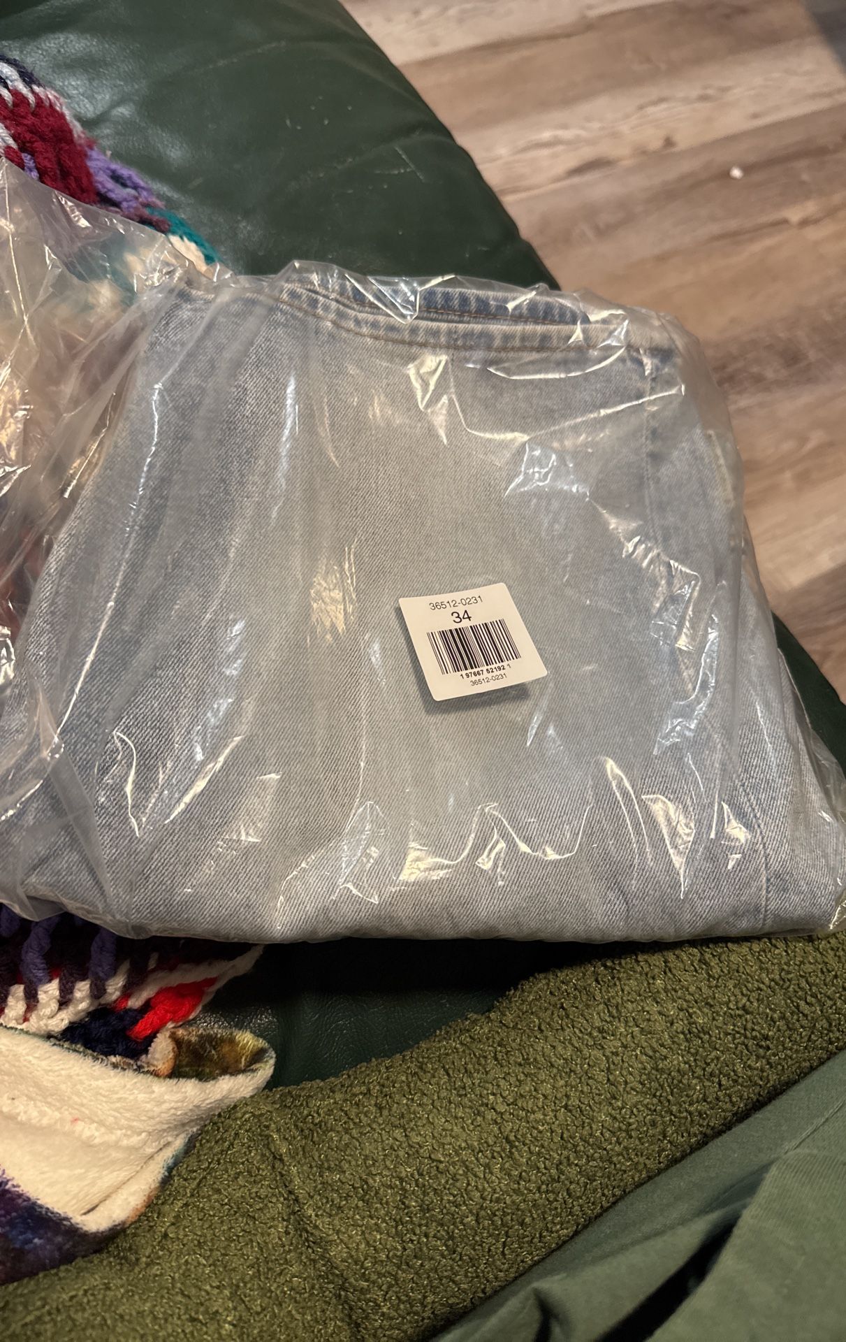 501 Levi’s Jeans 9” Shorts Size 34