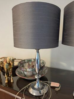 Table lamp