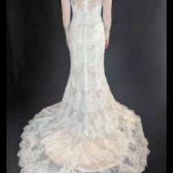 Brand New; Never Worn Oleg Cassini Wedding Dress Size 12