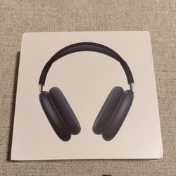 Apple AirPods Max - BRAND NEW