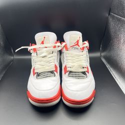 Jordan 4 fire reds