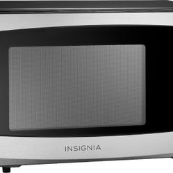 Insignia Microwave