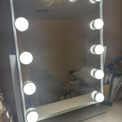 Led Light Mini Mirror 