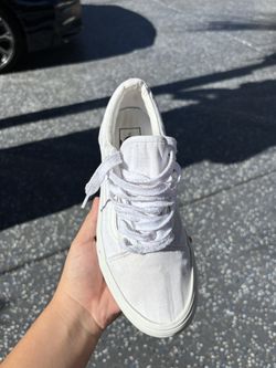 M6.0 W7.5 Platform white vans