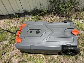 28 gallon Camco portable black or grey water sewer.