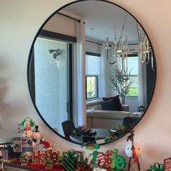 Over Sized Round Mirror - New