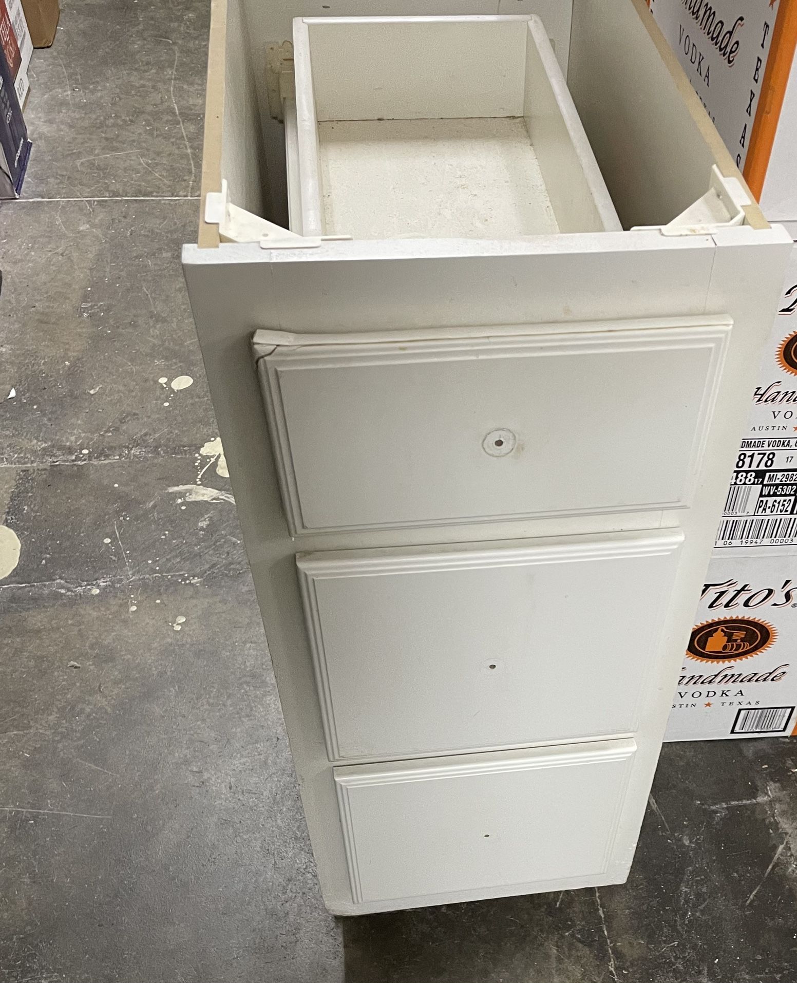 Kitchen Cabinets 4 Pieces