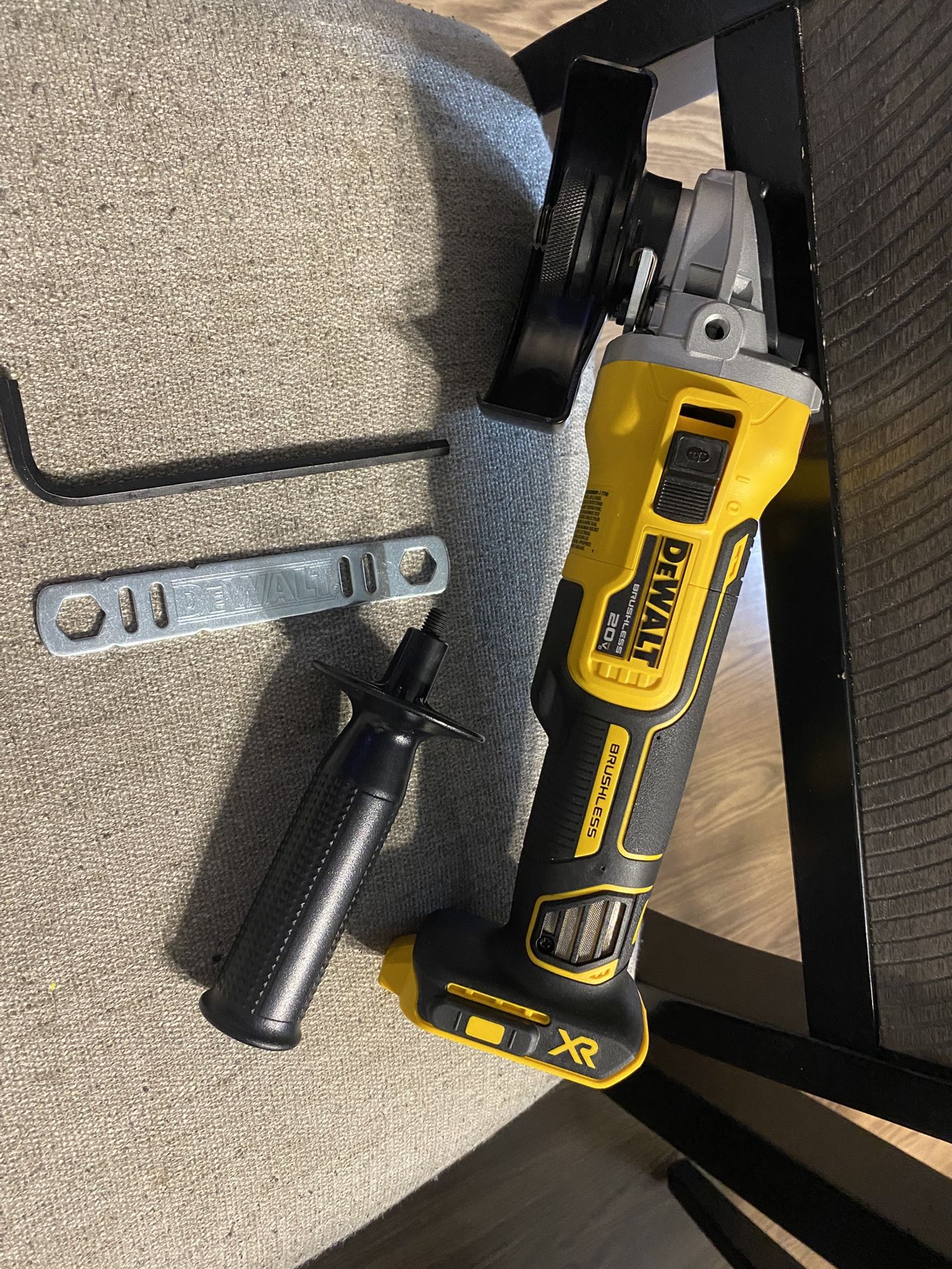 Dewalt Xr Grinder Nueva Tool Only