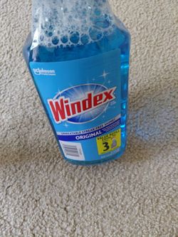Large bottle of glass cleaner NEW