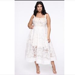 SLEEVELESS MIDI DRESS