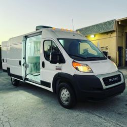 Pet Mobile 