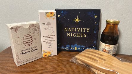 Premium Nativity Nights Holiday Artisan Gift Set - New & Sealed