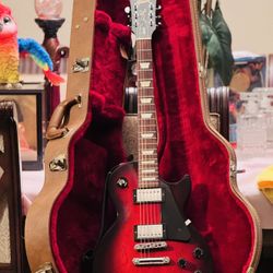 Gibson Les Paul Studio 2017 Black Cherry Burst Excellent Condition  With Original Hard Case 
