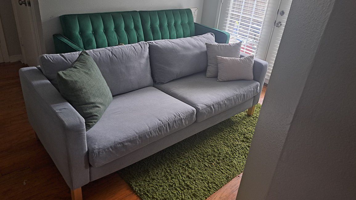  Ikea Sofa