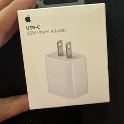 20W USB-C Power Adapter 