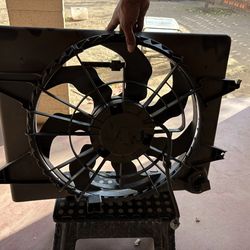 Hyundai sonata /kia optima 11-13 fan