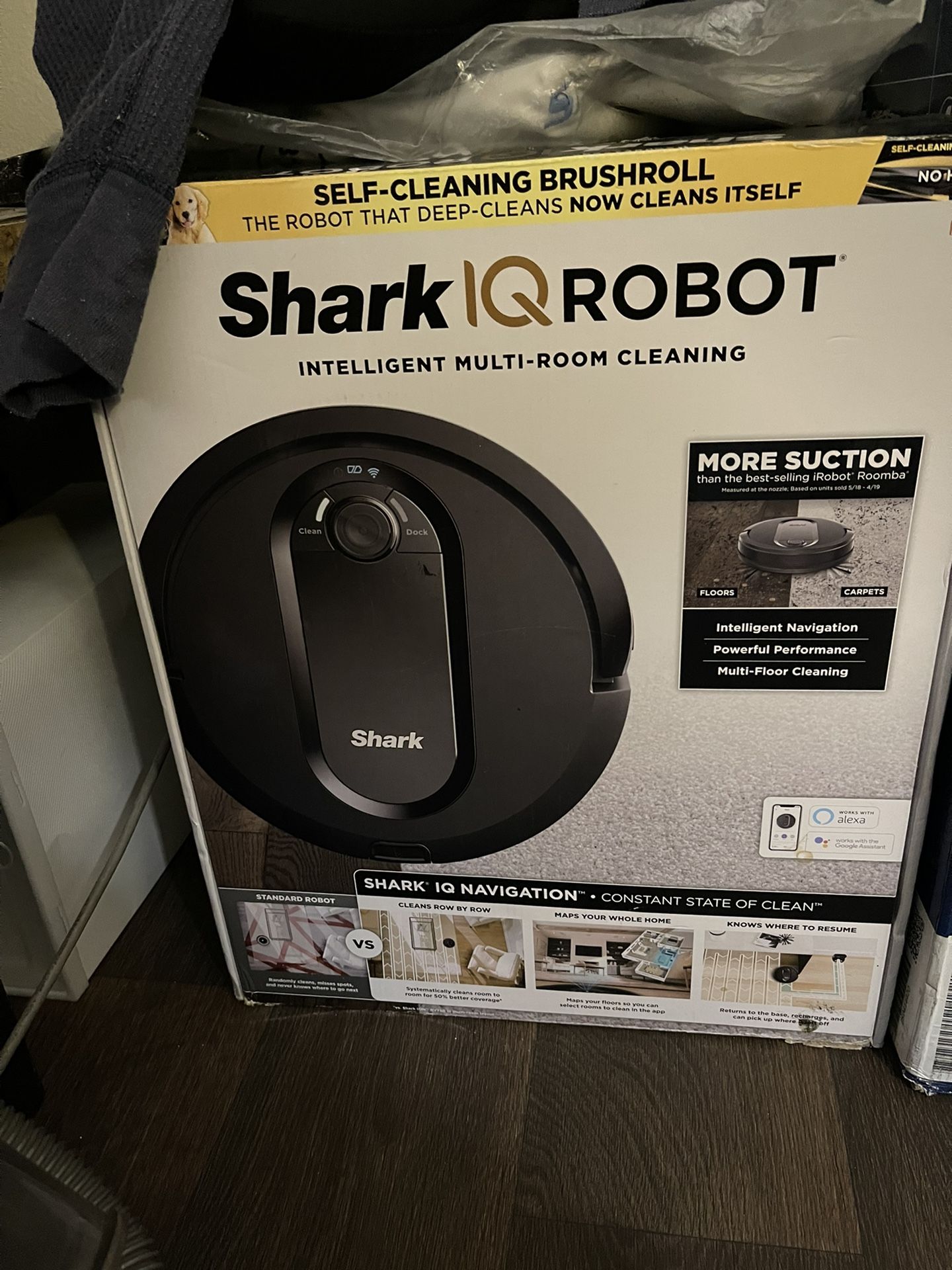 Shark IQ Self-Empty Base Robot Vacuum BRAND NEW