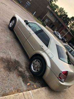 300c