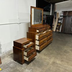 Dresser Set $179