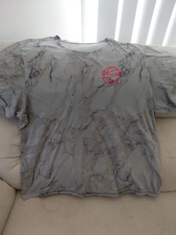 NIKE EMBROIDERED BASKETBALL & LOGO T-SHIRT