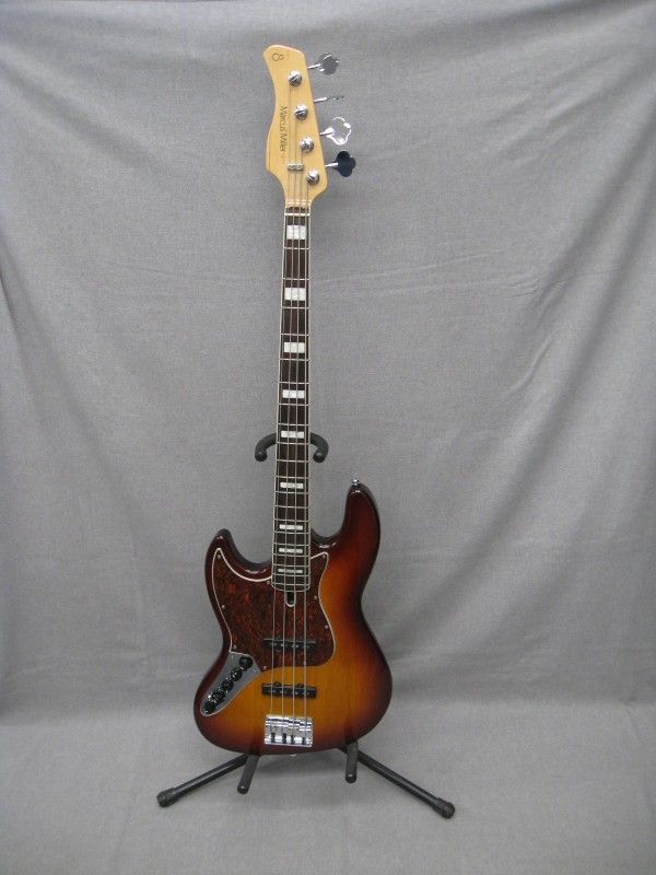 Sire Marcus Miller V7 4 String Left-handed Electric Bass Guitar