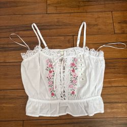 White lace floral crop top size small