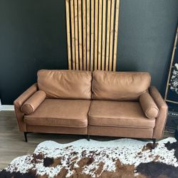 Brown Loveseat With Pillows