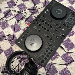 Pioneer FLX4 Controller