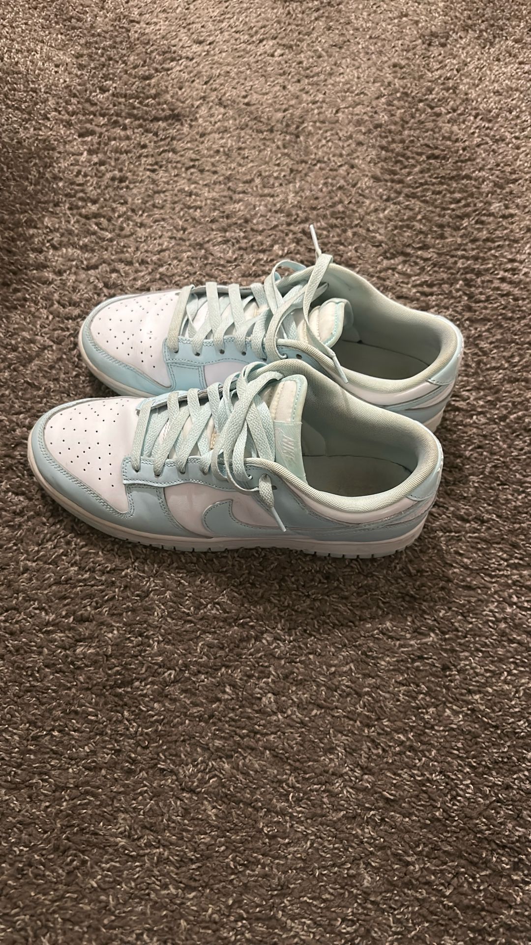 blue and white nike dunks. box included