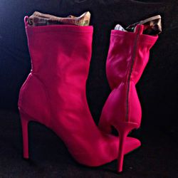 New Hot Pink Pointed-toed Heels