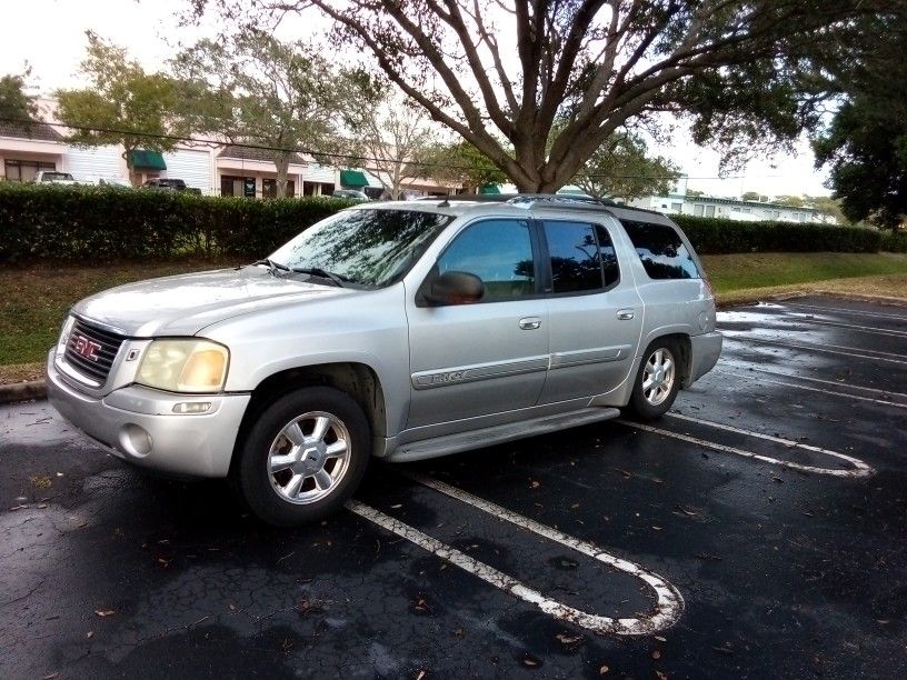 $$$$$ COME AND GET IT $$$$$$$ RARE..GMC ENVOY XUV!!!!