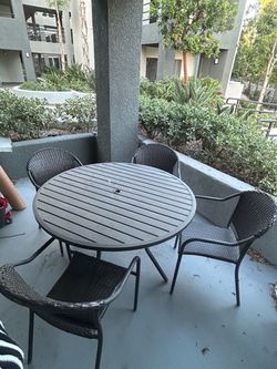 Patio set