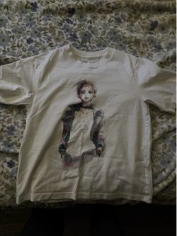 UNIQLO NANA Shirt