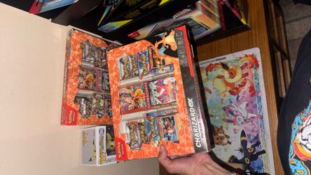 Charizard Ex Premium Collection Box 