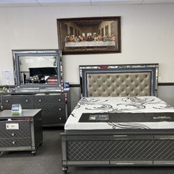 4PC Gray King Bedroom Set w/ LED Lights 